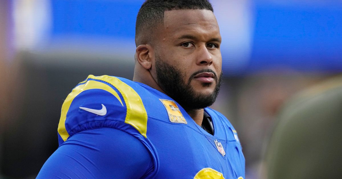 Ready® on X: Aaron Donald Signed Jersey Giveaway! Football is back &  we're excited to watch our teammate @AaronDonald97's off-season hard work  pay off! How to Enter: - Must Retweet this Tweet 