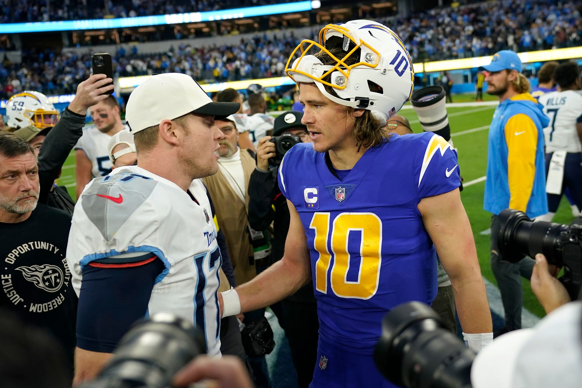 Chargers face Colts on rebound after historically poor games