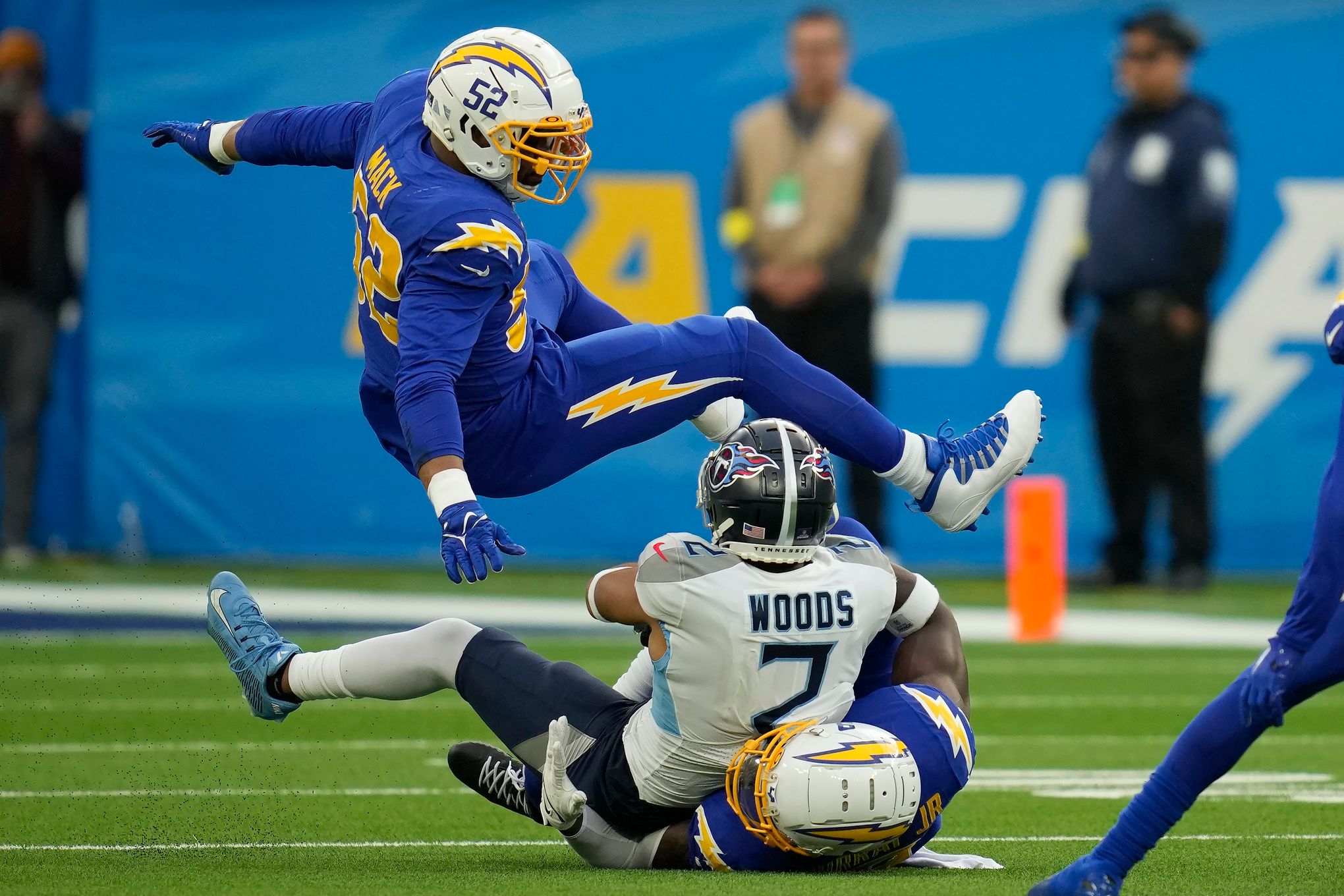 Chargers close in on playoff spot against injuries, history