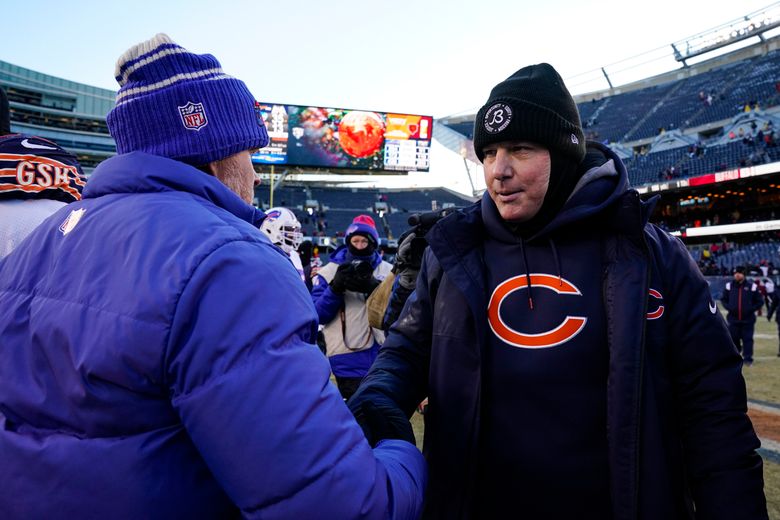 Bears coach Matt Eberflus says QB Justin Fields won't go on