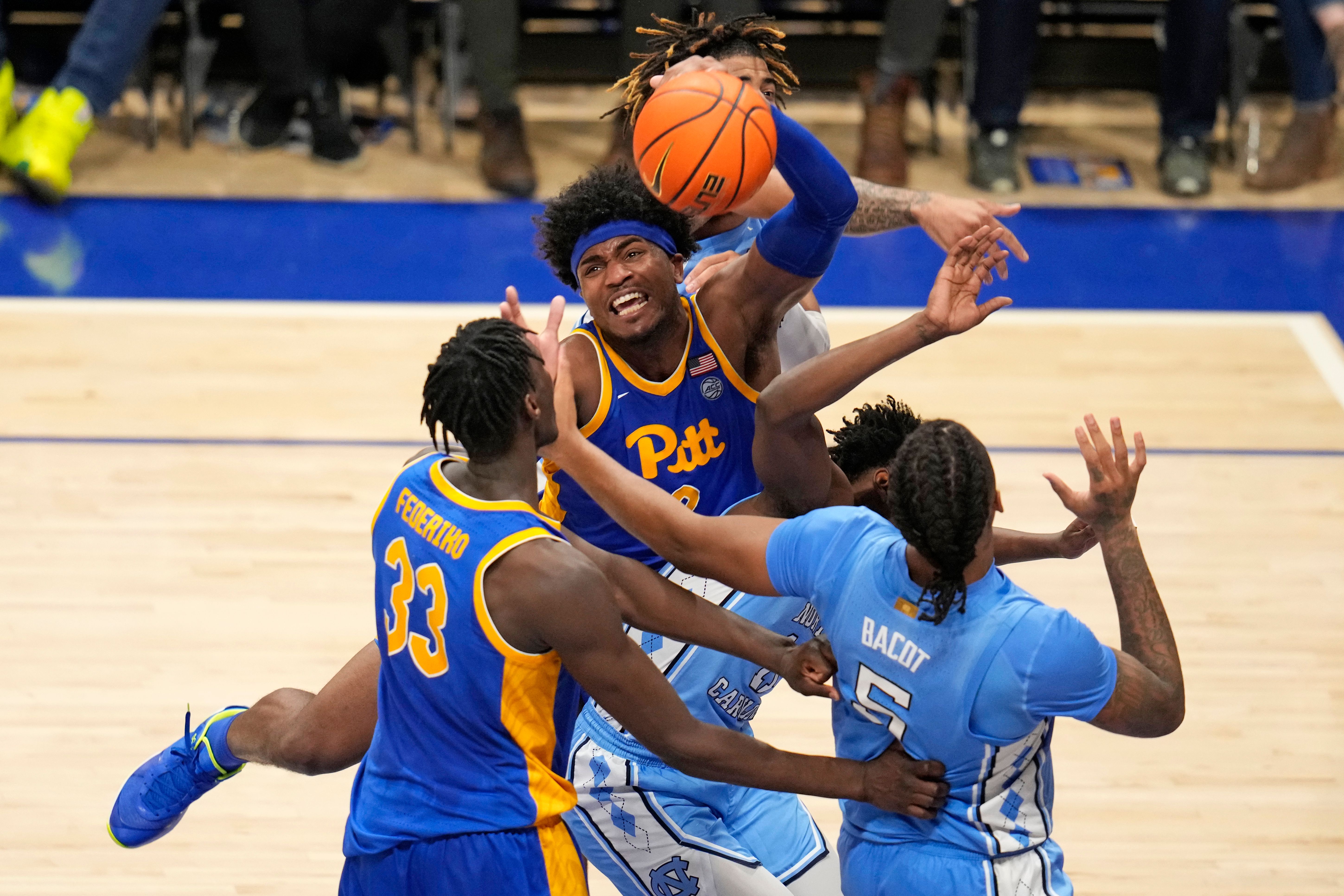 Burton scores 31 Pitt beats No. 25 North Carolina 76 74 The