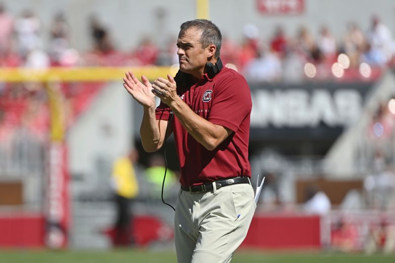 Notre Dame, South Carolina have holes to fill in Gator Bowl