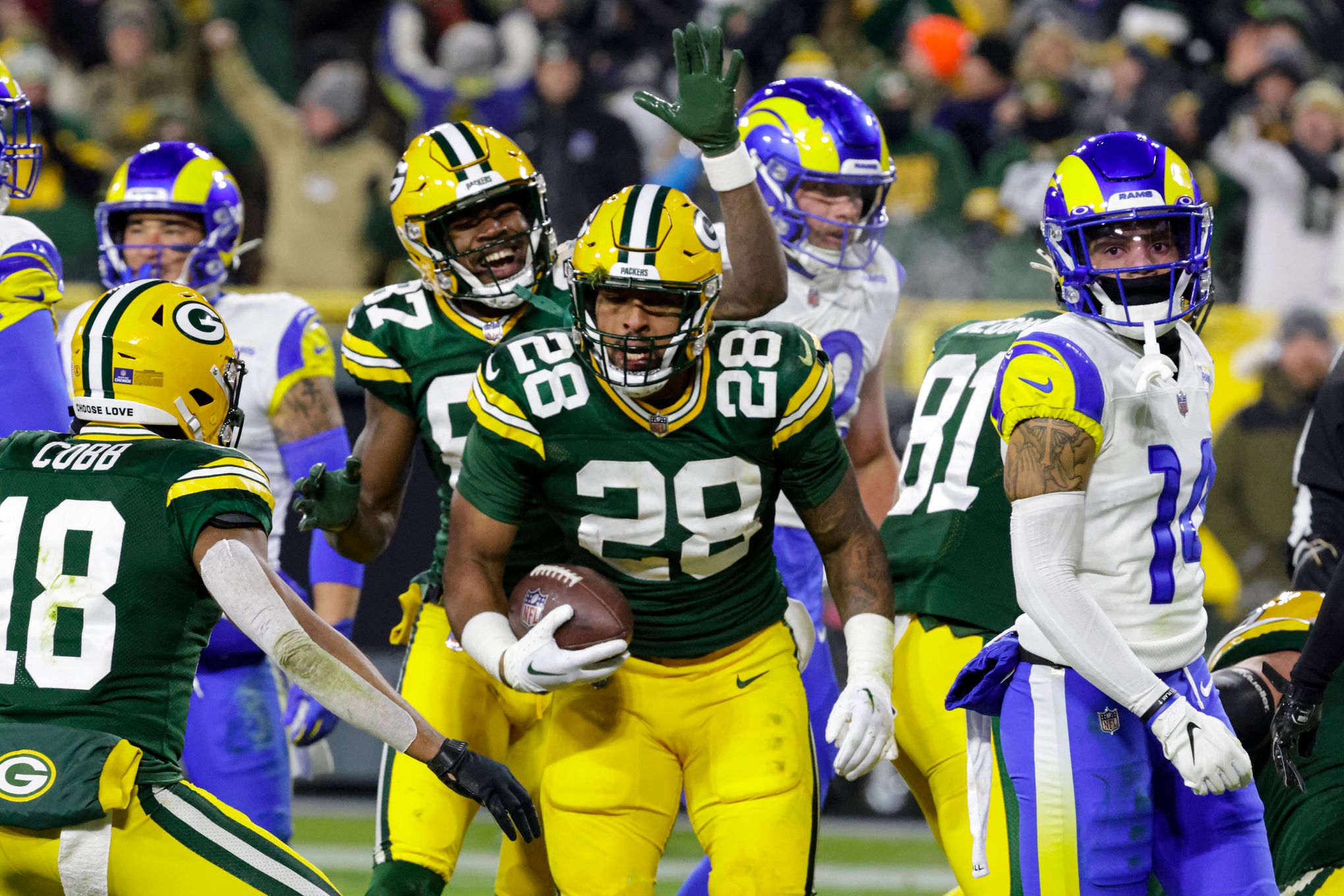 Los Angeles Rams 12-24 Green Bay Packers: AJ Dillon scores two TDs in  routine Packers win to keep their faint playoff hopes alive, NFL News