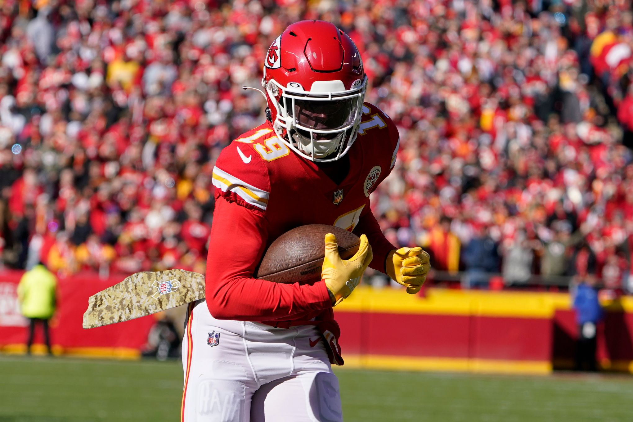 Chiefs' Jerick McKinnon AFC's December Offensive Player of the Month