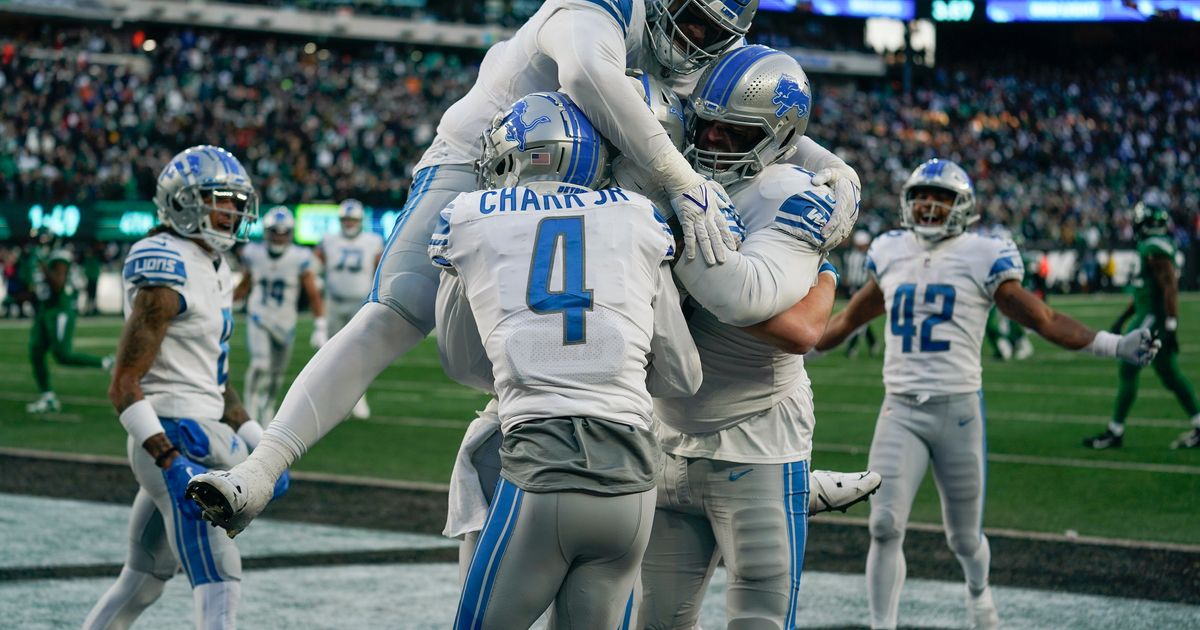 NFL: Philadelphia Eagles race away from Detroit Lions in blizzard-hit  contest, NFL News