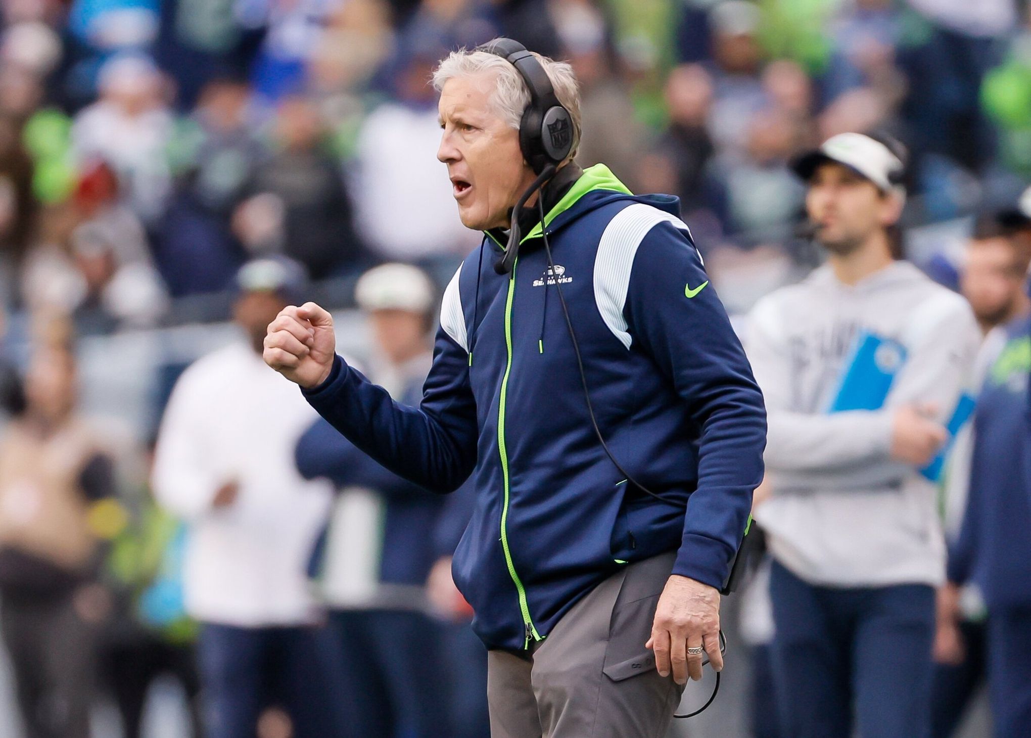 Reporter Bob Condotta grades the Seahawks' dominant win over the