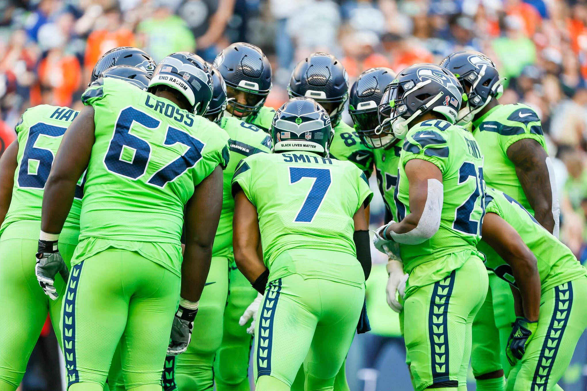 Twitter reacts to Seahawks' dramatic win, Broncos' absurd 4th