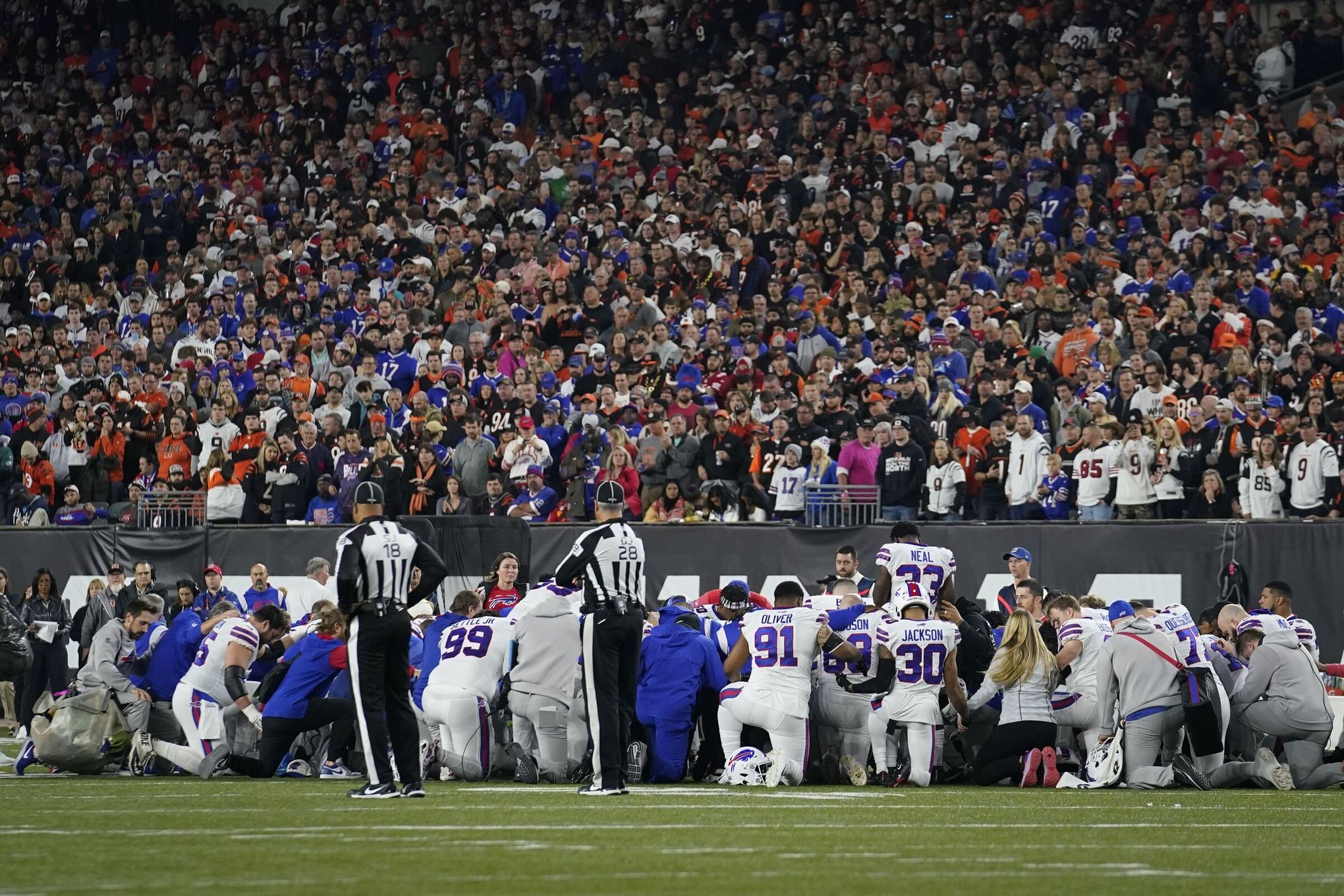 How decision on Bills-Bengals game affects rest of the NFL - Los