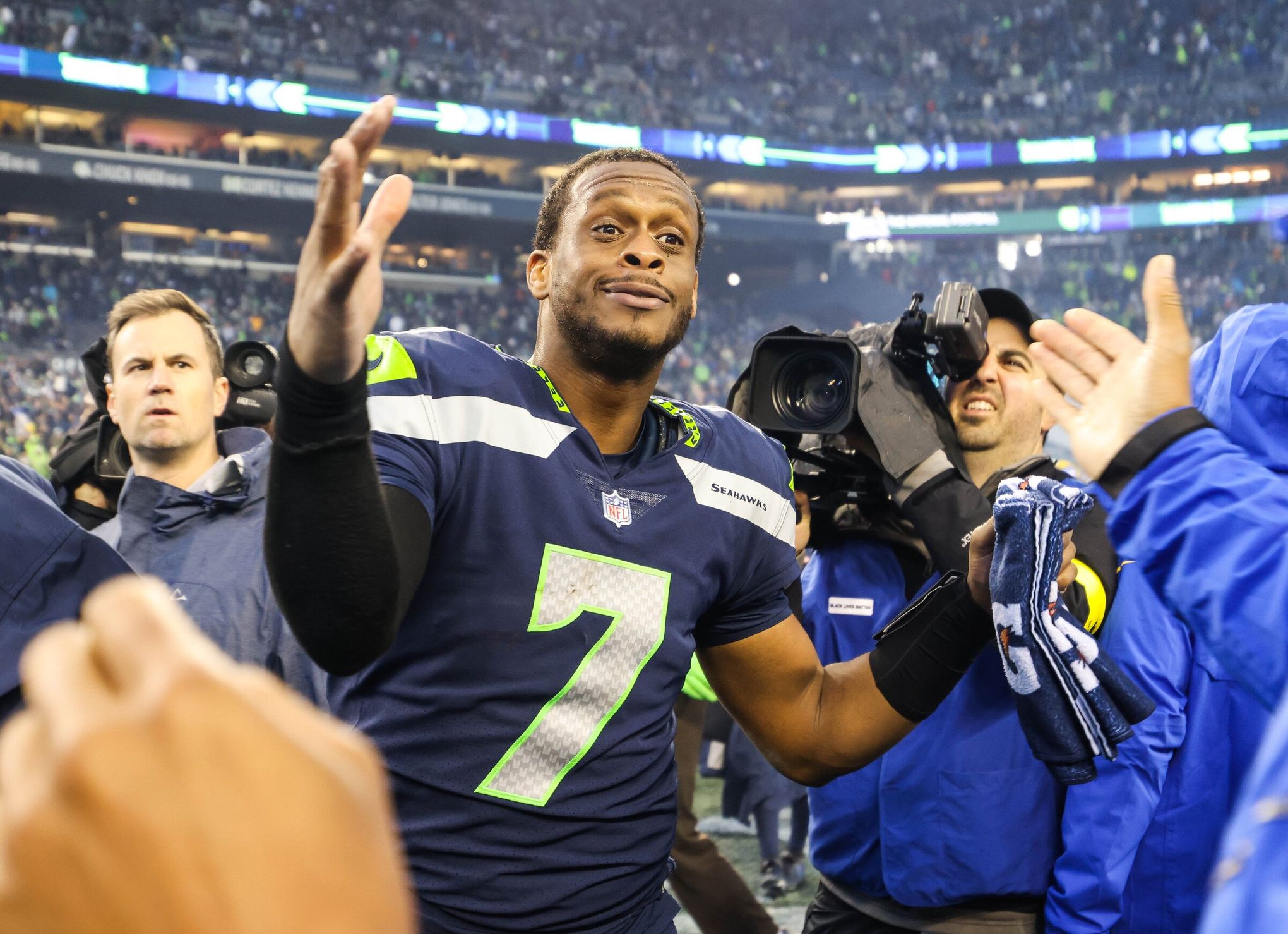 Seahawks' Geno Smith: Team shouldn't be 'getting hyped up' about playoff  berth