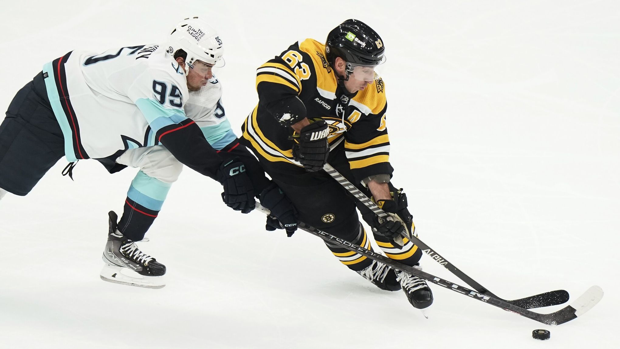 Boston Bruins 4 Worst Contracts for the 2022-23 Season