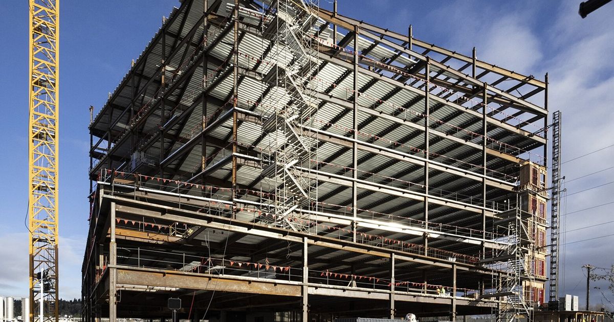 Facebook, Microsoft pulling out of more Seattle-area offices