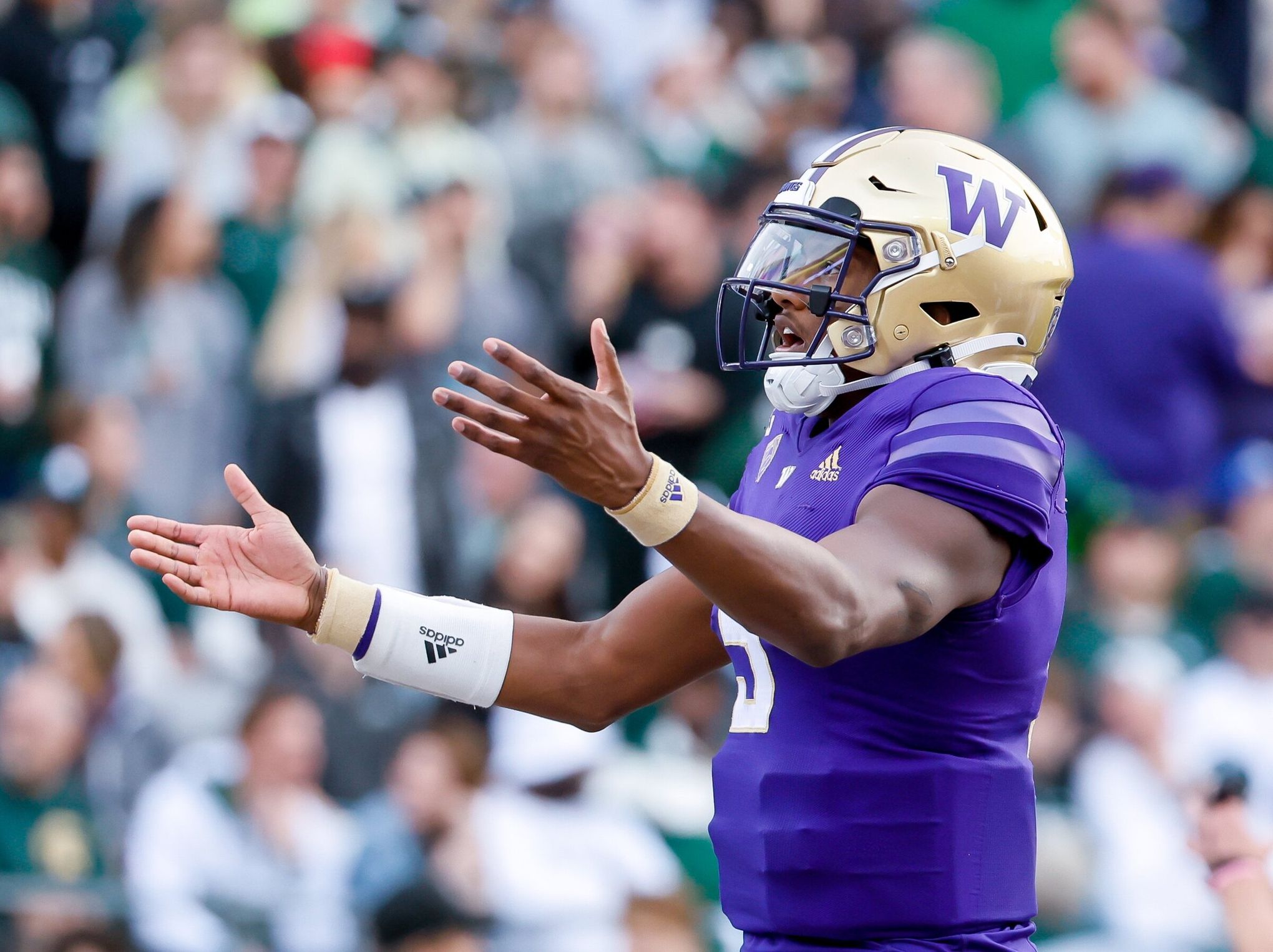 Washington State edge Ron Stone Jr. named Pac-12's defensive lineman of the  week, Washington State University