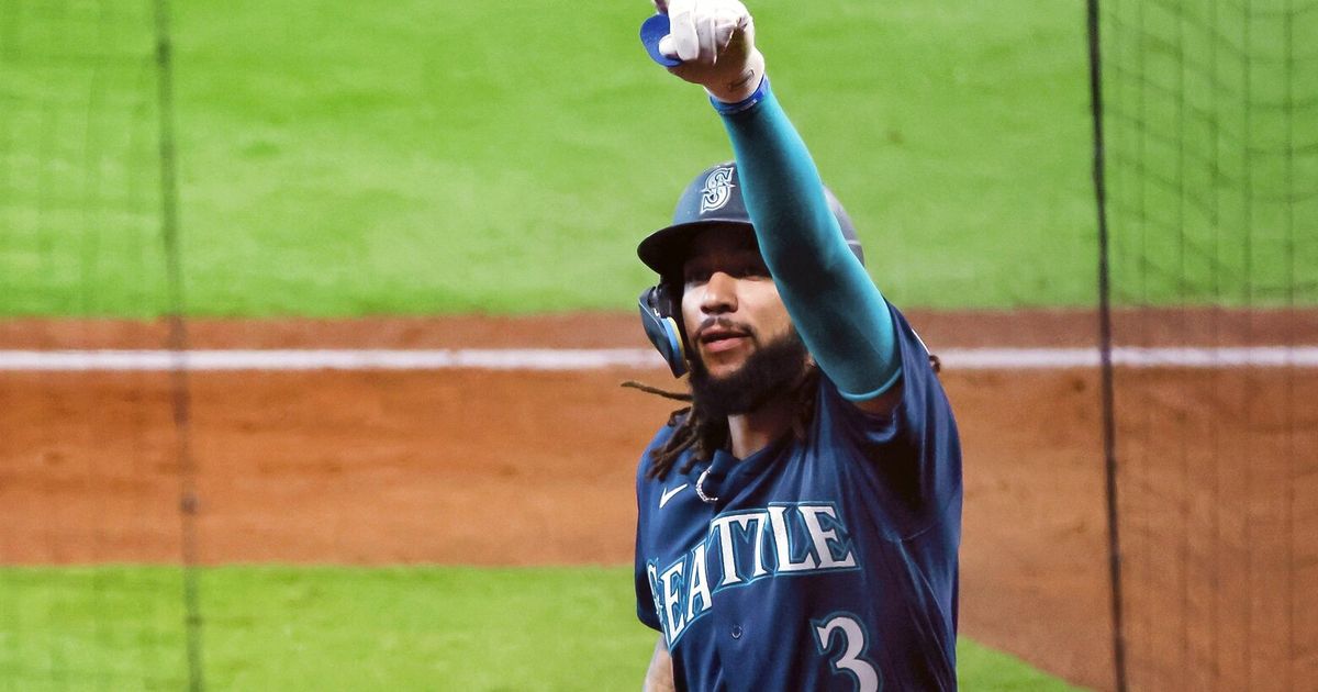 Seattle Mariners - J.P. Crawford deserves to ✨shine✨ in Hollywood. Get  those votes in before this Thursday! ⭐️ MLB.com/Vote ⭐️