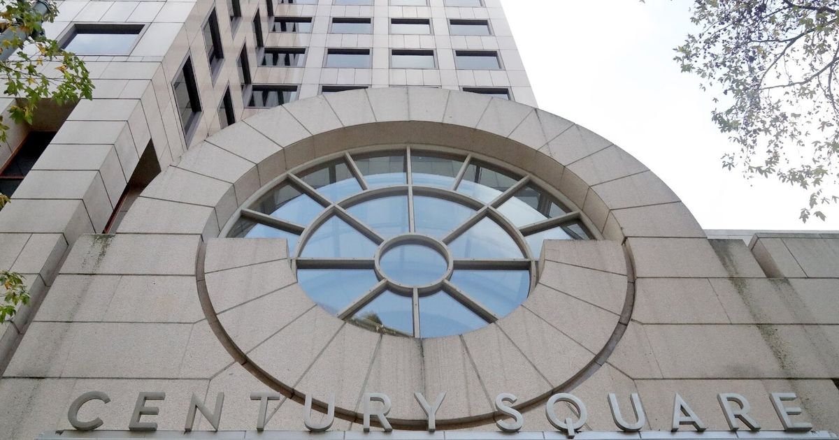 Lawsuit alleges Twitter failed to pay rent for Seattle office Lawsuit alleges Twitter failed to pay rent for Seattle office