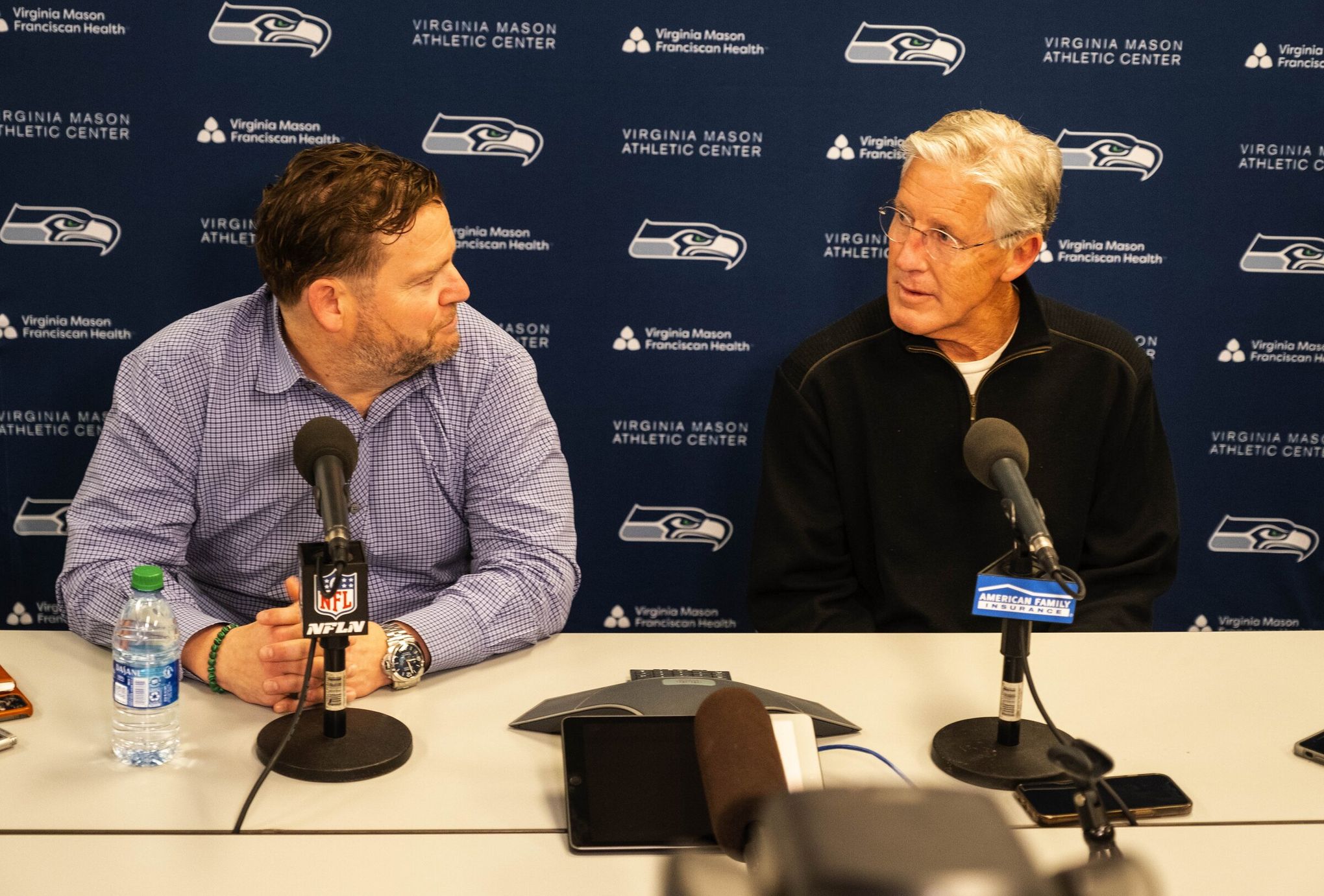 My first horizontal board for the 2023 draft « Seahawks Draft Blog