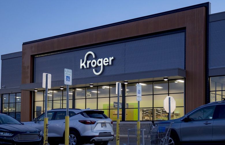 A Kroger grocery store in Oak Park, Mich., Dec. 21, 2022. The proposed merger of the two largest grocery chains in the country, which is opposed by consumer advocates, unions, independent grocers and other groups, faces a long and uncertain road to approval. (Nic Antaya/The New York Times) XNYT89