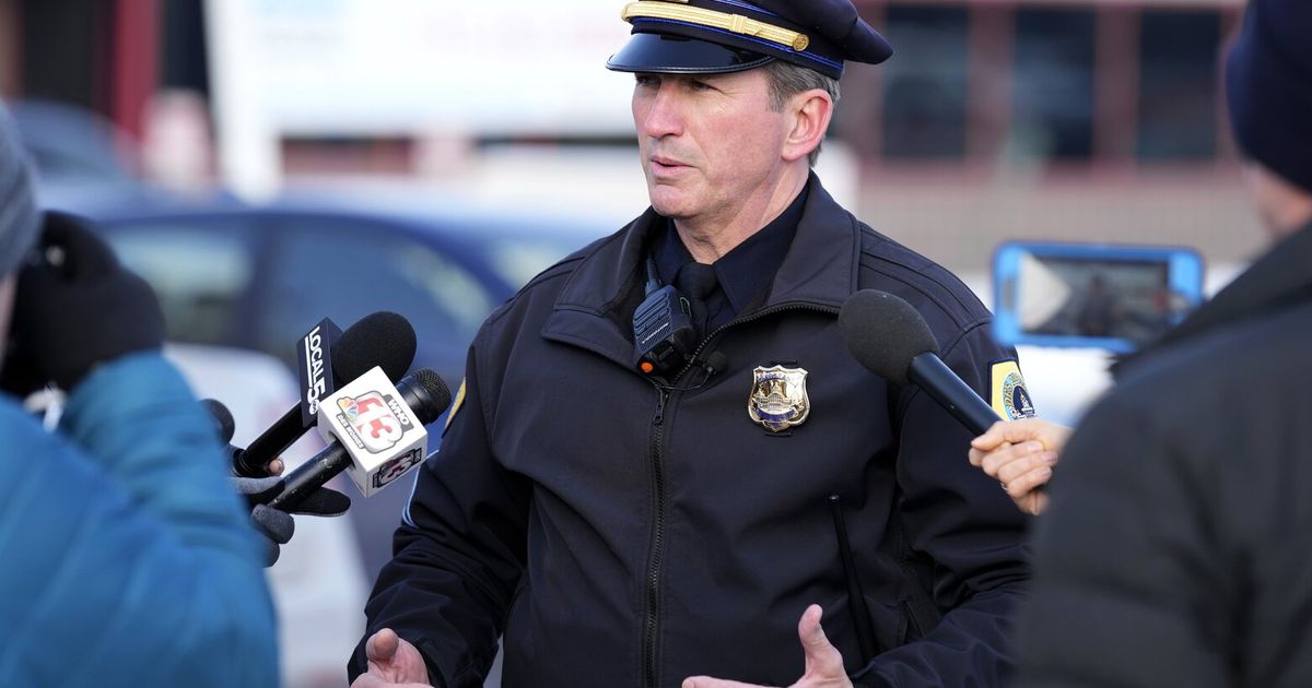 Police: 2 students killed, man hurt in Des Moines shooting | The ...