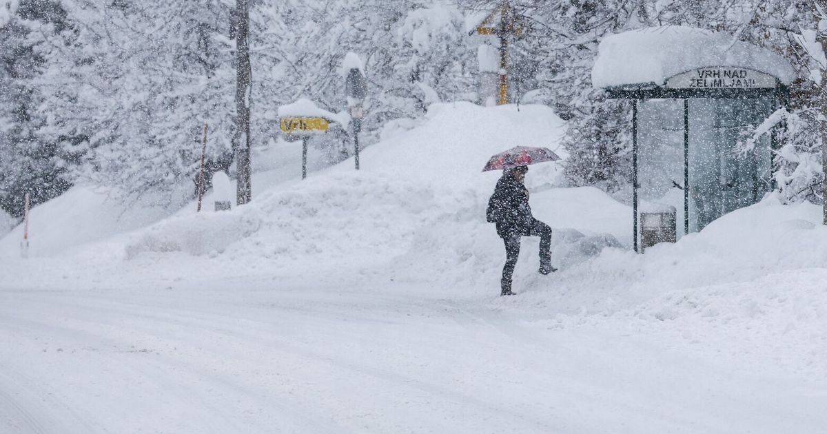 Snow, winds cause traffic chaos, power cuts in Slovenia | The Seattle Times