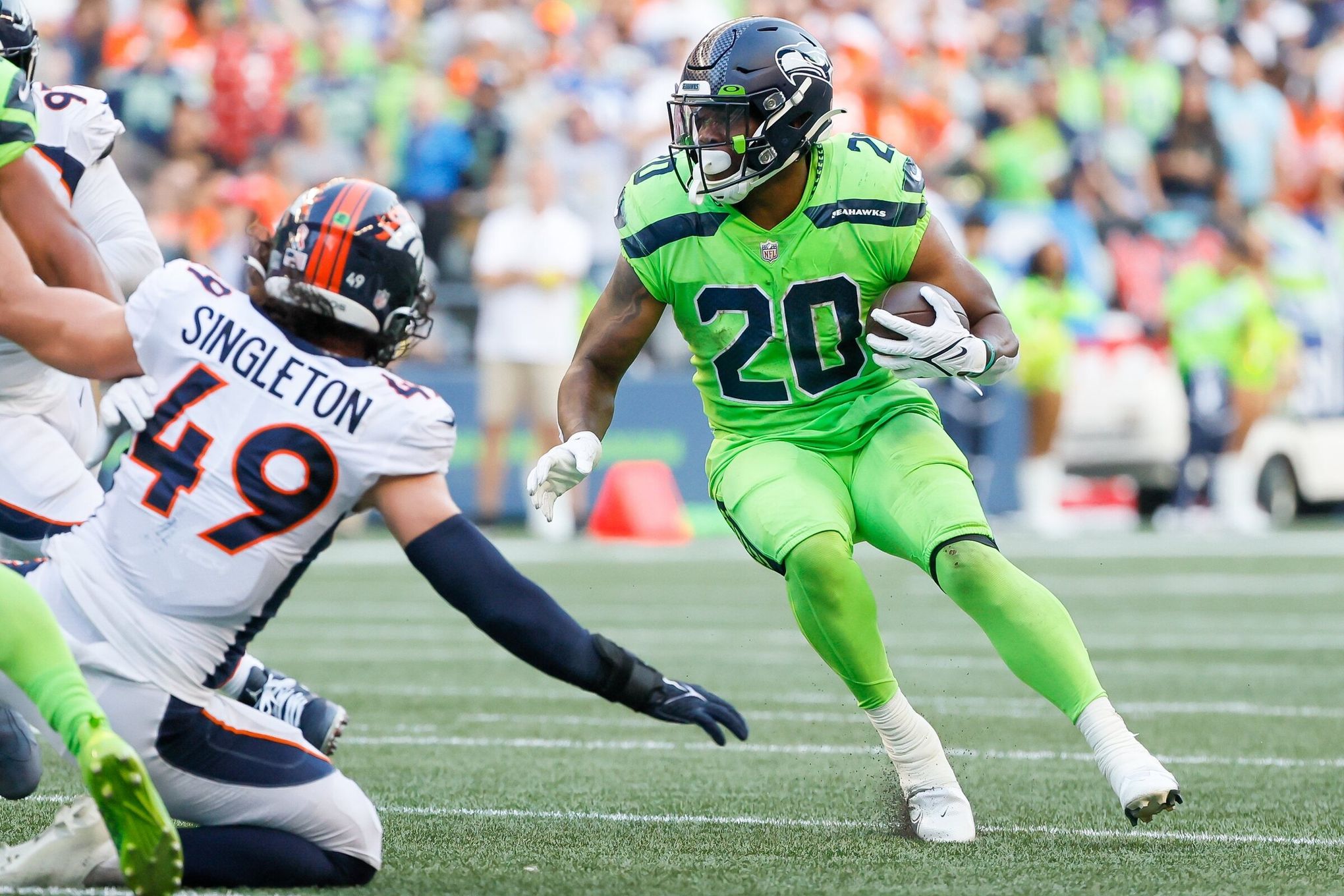 Will the Seahawks Re-Sign Rashaad Penny? Seattle's Options at RB