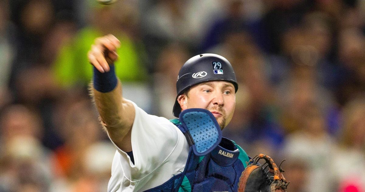 Seattle Mariners' Cal Raleigh On Pace to Make History By With Power and  Defense - Fastball