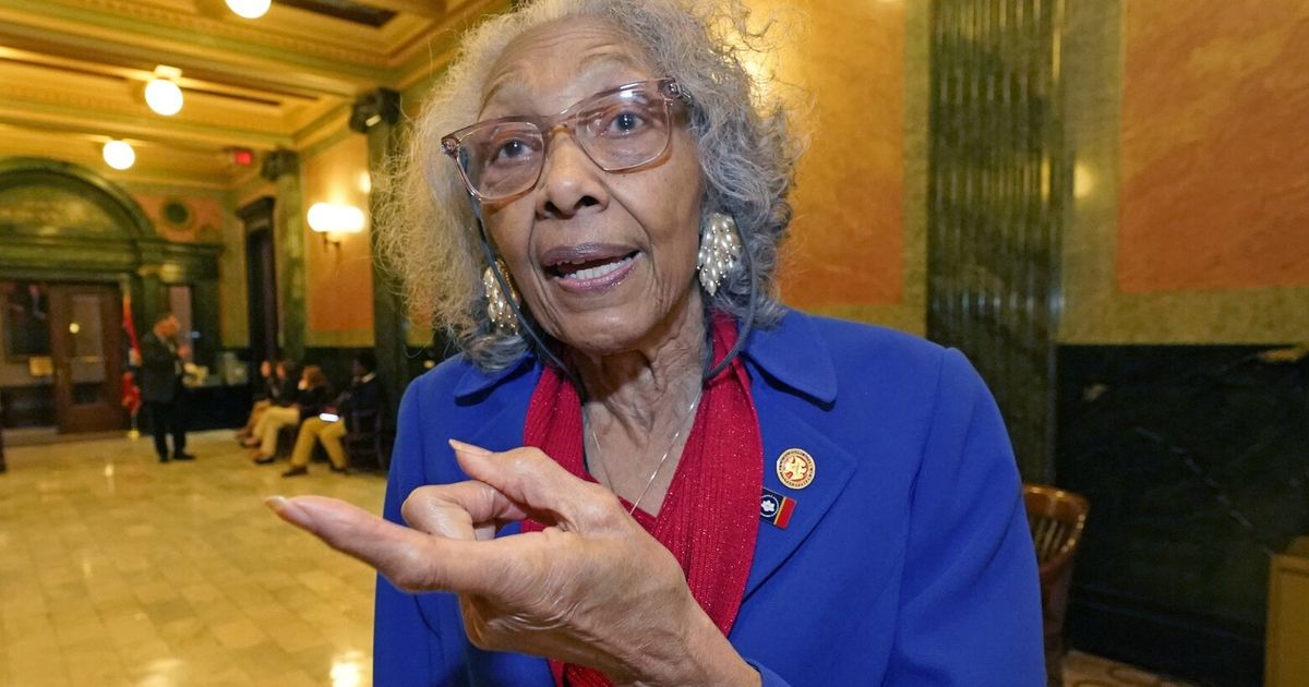 Mississippi’s 1st Black woman legislator won’t seek new term | The ...