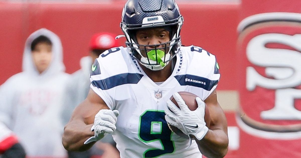 Seahawks 'Batman' Needs 'Robin'; Seattle Analysis: Who Starts