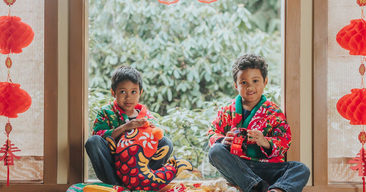 Sweeping out bad luck, ushering in fortune and prosperity The Chinese