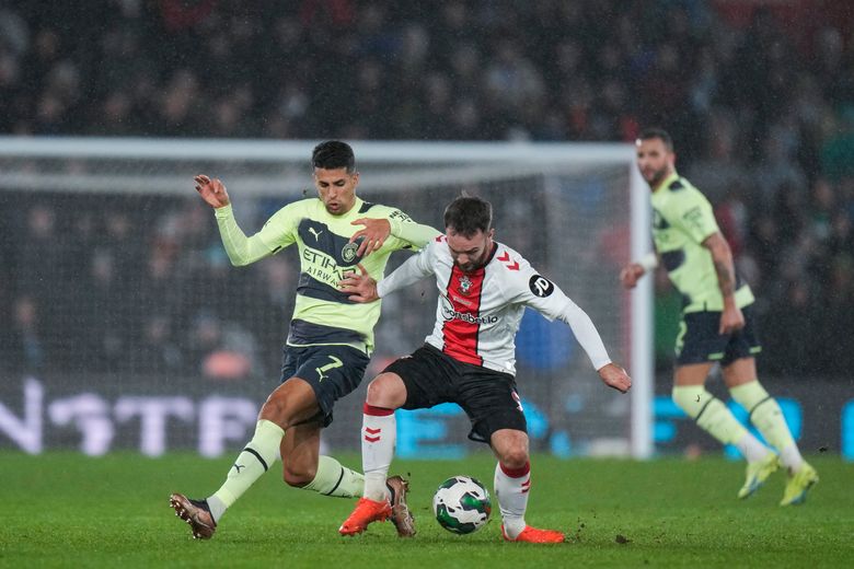 Cancelo could leave Man City amid link with Bayern Munich - The