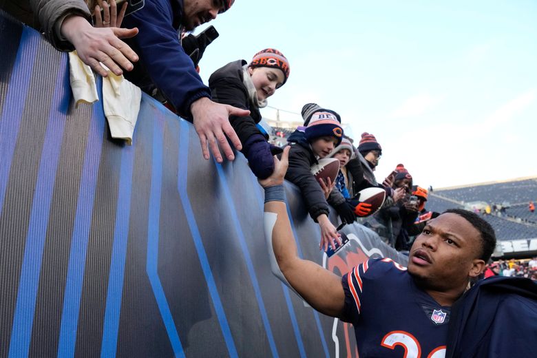 Clock ticking for Bears with No. 1 pick after brutal season