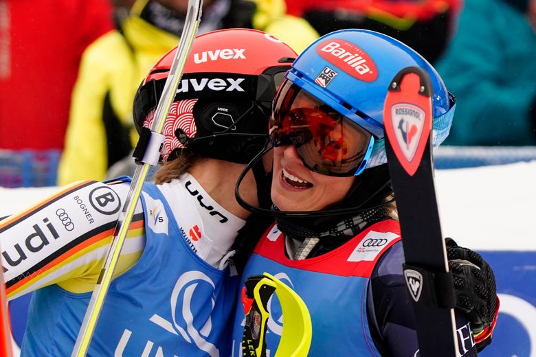 Shiffrin takes World Cup slalom title, must wait for record - Los Angeles  Times