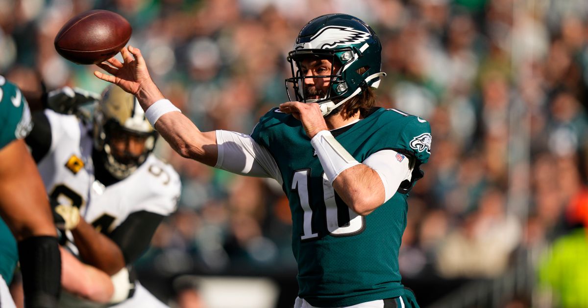 Hurts, Eagles clinch playoffs with 48-22 win over Giants - Seattle Sports