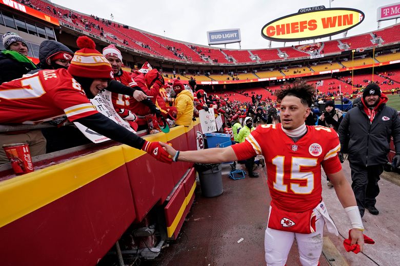 Patrick Mahomes, Kansas City Chiefs QB, becomes part owner of the Kansas  City Royals