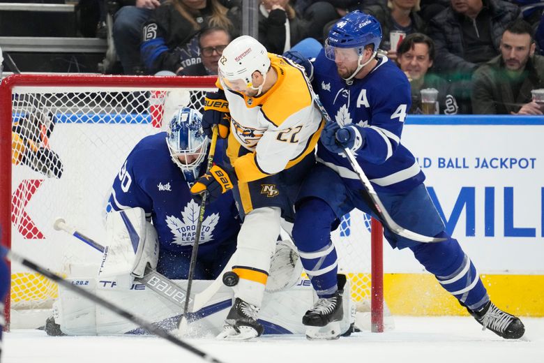 Maple Leafs captain John Tavares sidelined minimum 2 weeks with