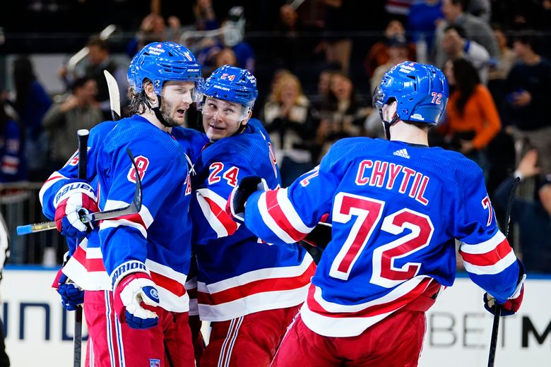 Rangers stop 8-game losing streak