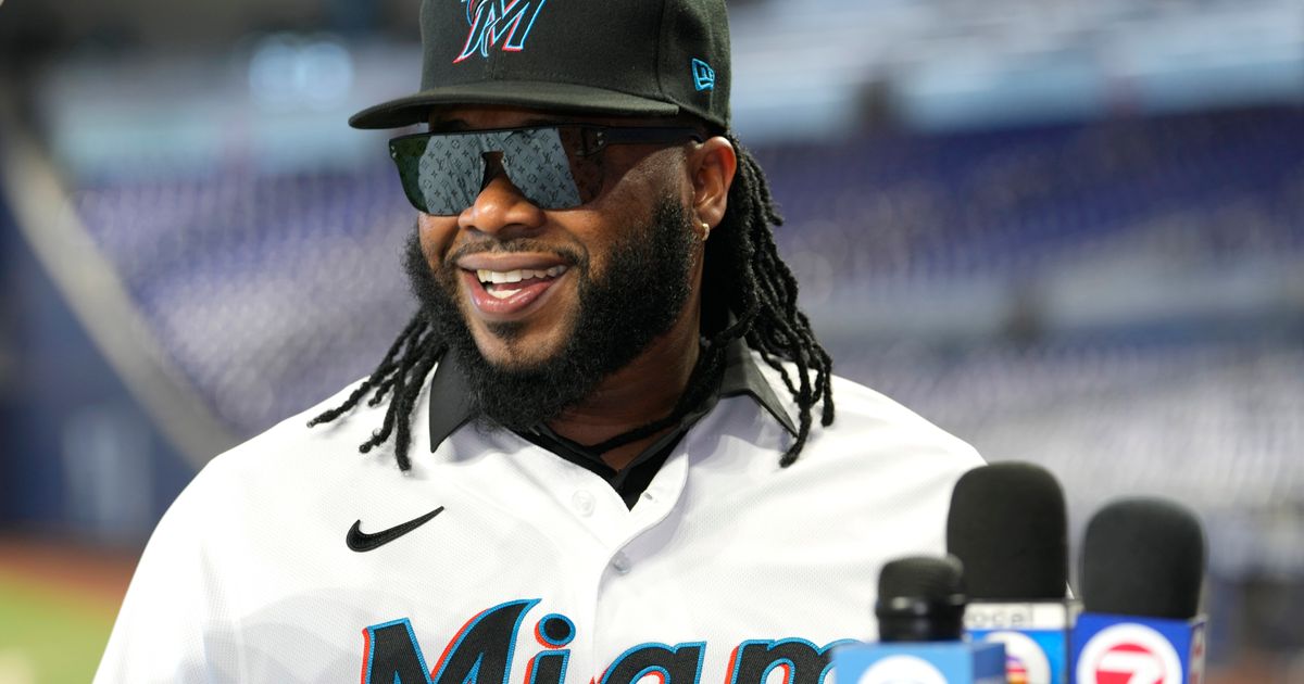 Johnny Cueto joins White Sox's rotation; 36-year-old to make team debut  Monday night vs. Royals 