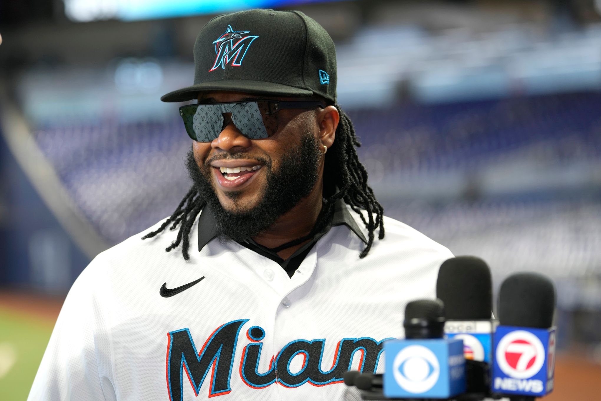 Johnny Cueto Contract: Latest Buzz, Speculation Surrounding P's