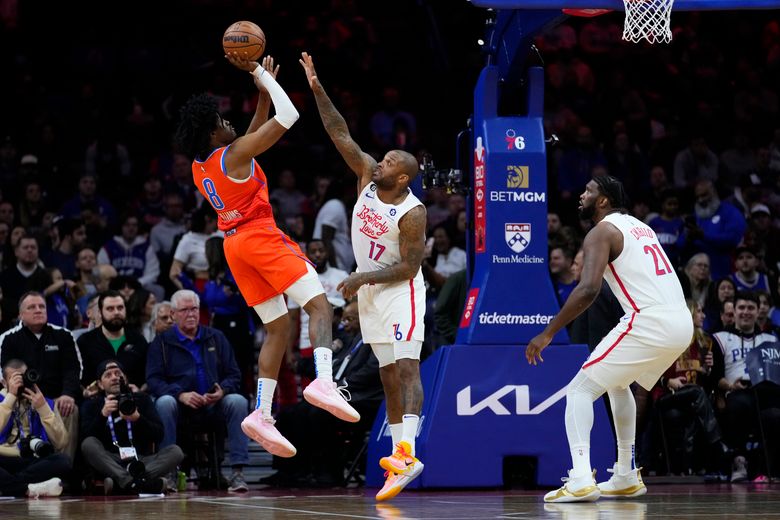 Shai Gilgeous-Alexander scores inside paint