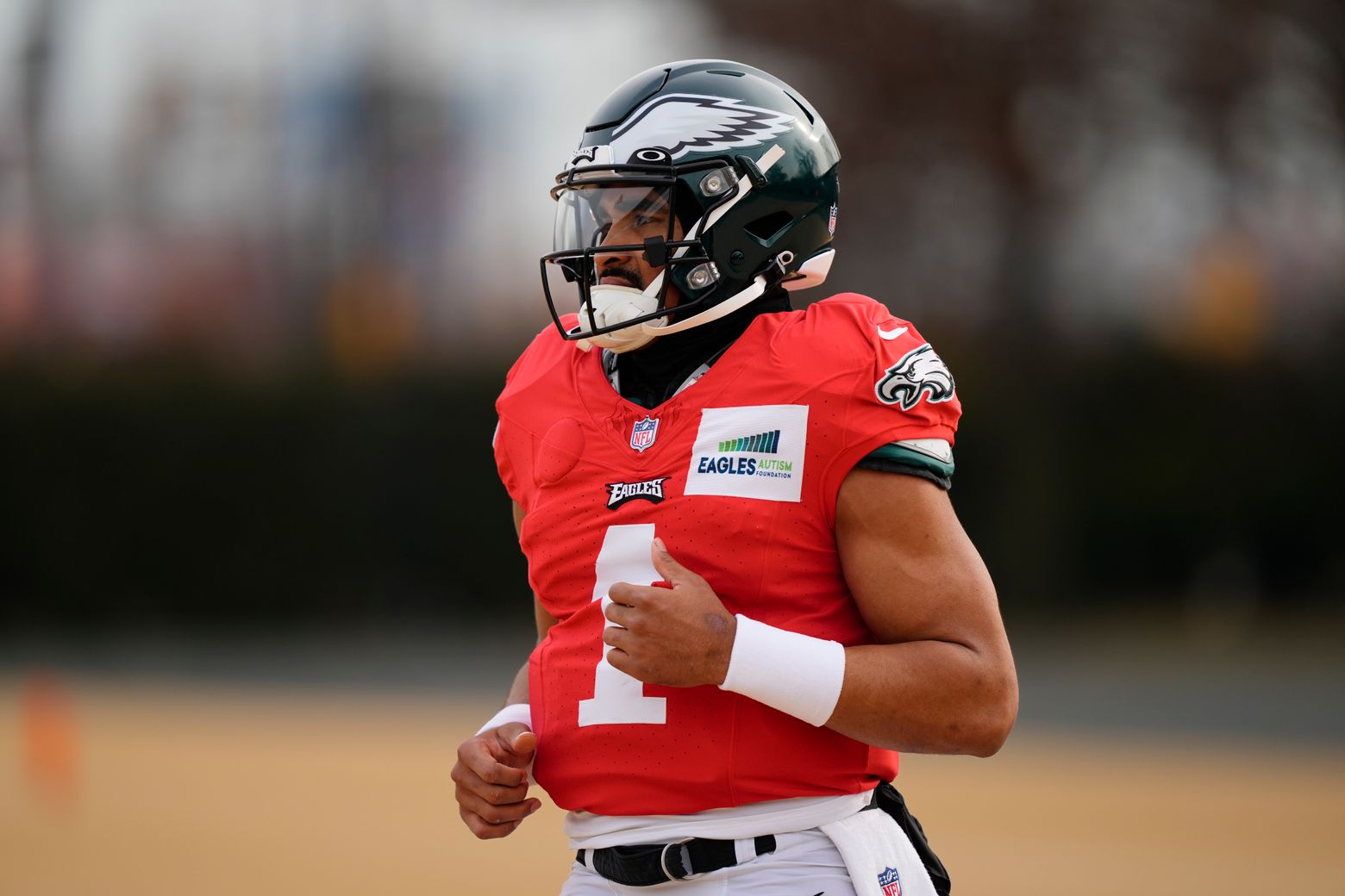 WR A.J. Brown sets Philadelphia Eagles receiving record in debut