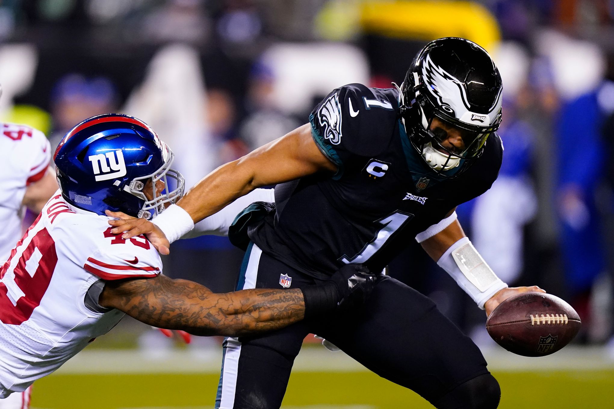 Giants vs Eagles NFL Divisional Round injury report: Will Jalen Hurts be  able to play? - AS USA