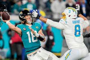 Jaguars' Trevor Lawrence owns a perfect 37-0 Saturday record that