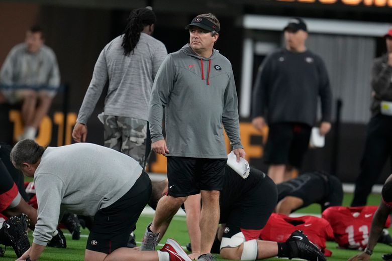 Georgia coach Smart's father unable to attend CFP title game | The Seattle  Times
