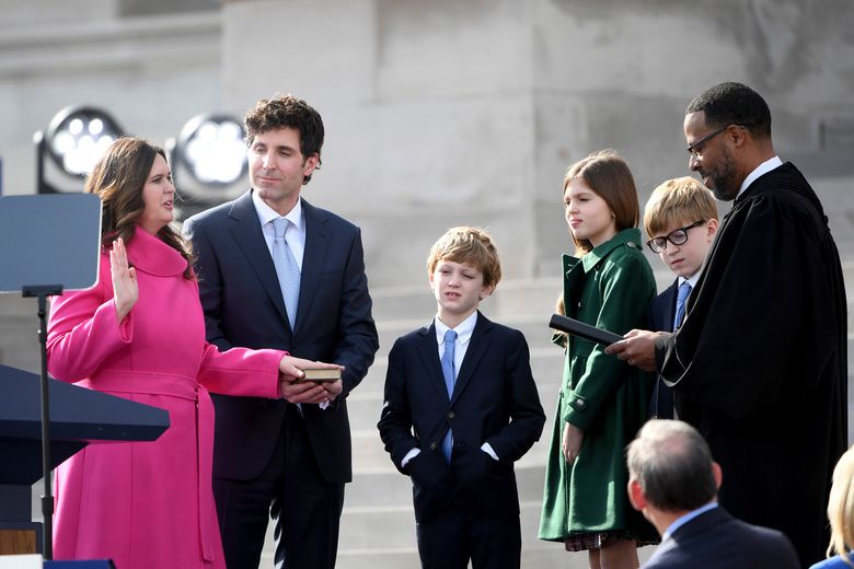 Sarah Huckabee Sanders sworn in as Arkansas governor | The Seattle Times