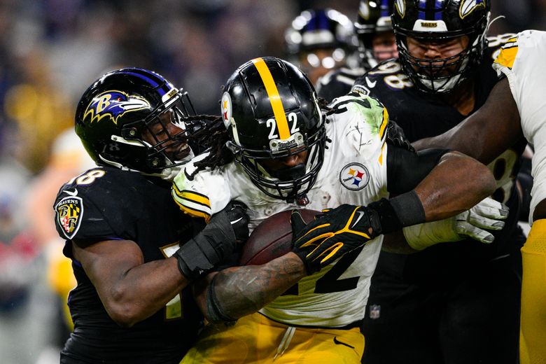Steelers still alive after last-minute 16-13 win over Ravens
