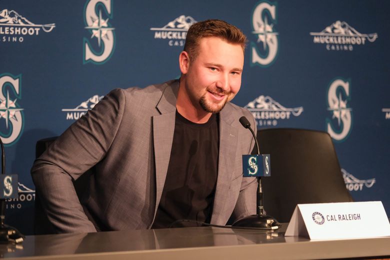 Mariners prospect Cal Raleigh getting reps in spring training