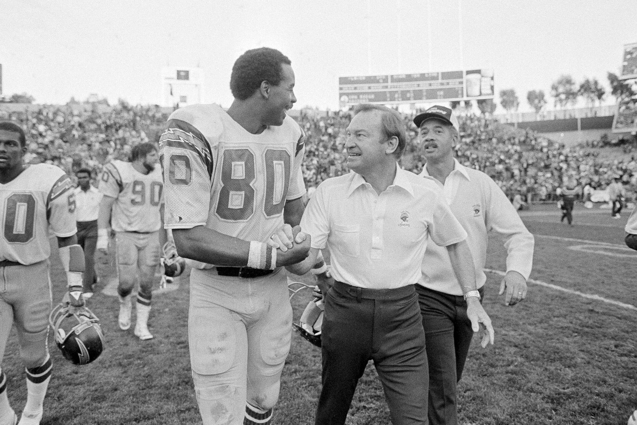 The Life And Career Of Coach Don Coryell (Story)