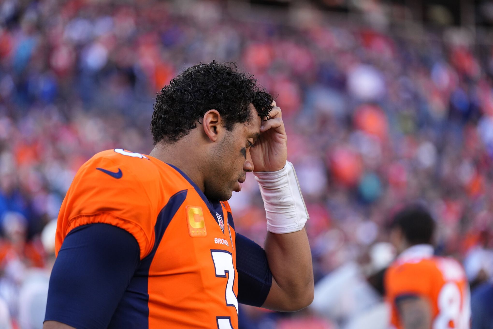 Broncos legend expects 'much better year' from Russell Wilson in Sean  Payton's first season