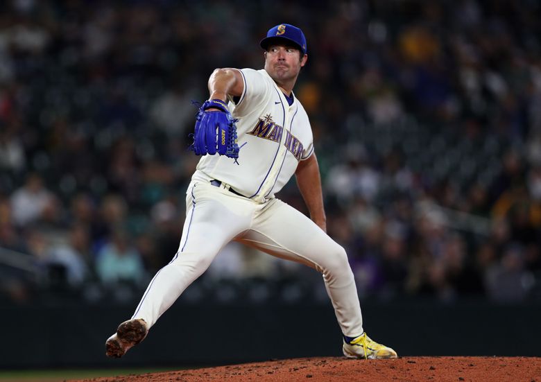 Slimmer frame? Looser pants? New pitch? Robbie Ray reports to
