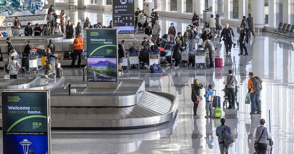 What to do and not to do at the luggage carousel at the airport The