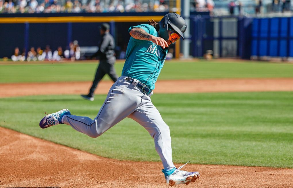 Photo gallery: Mariners beat Padres in spring training opener - Seattle  Sports