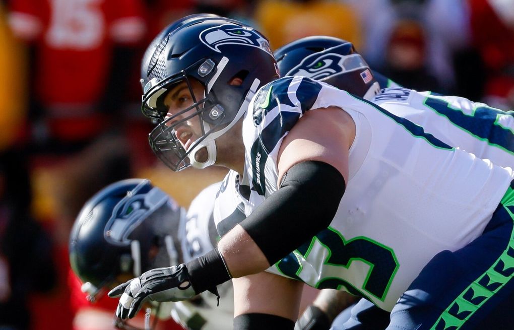 Former Chiefs center Austin Blythe lands with Seahawks